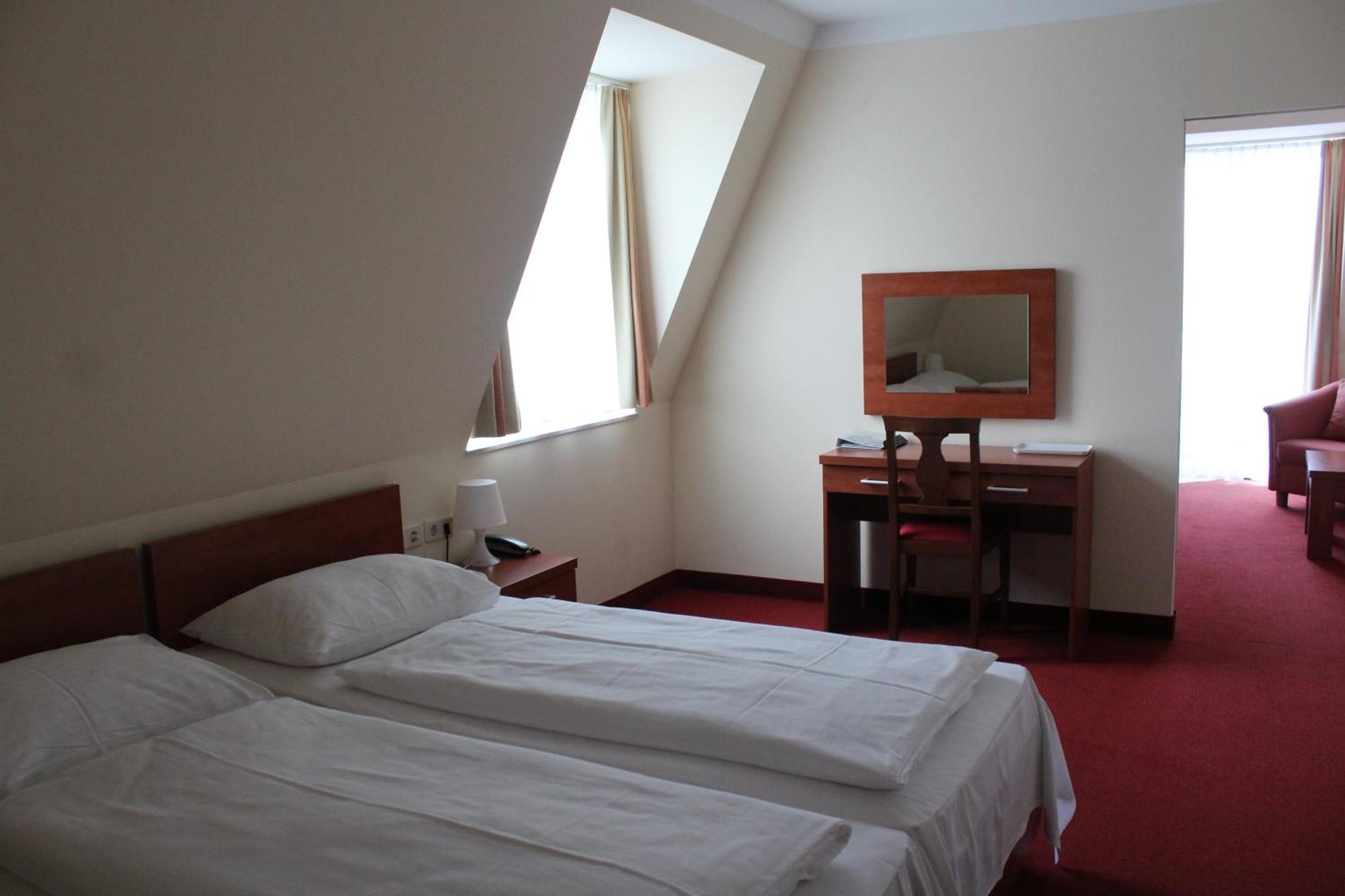 Hotel Restaurant Marienhof Unterkirchbach Екстер'єр фото